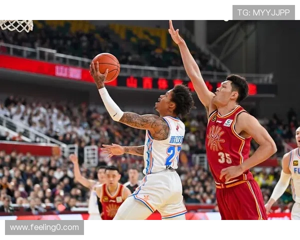 成都篮球队盯防策略分析与比赛表现的得失评估 成都篮球队盯防策略分析与比赛表现的得失评估